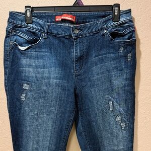 ZANA DI Fashionable Distressed Blue Jeans Size 16 Great Loved Condition